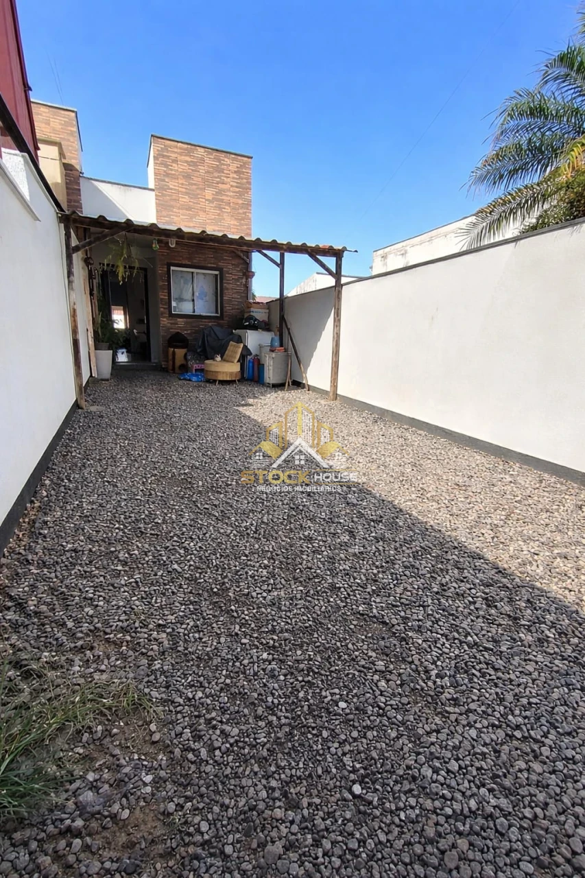 Imagens do imóveis SOBRADO GEMINADO