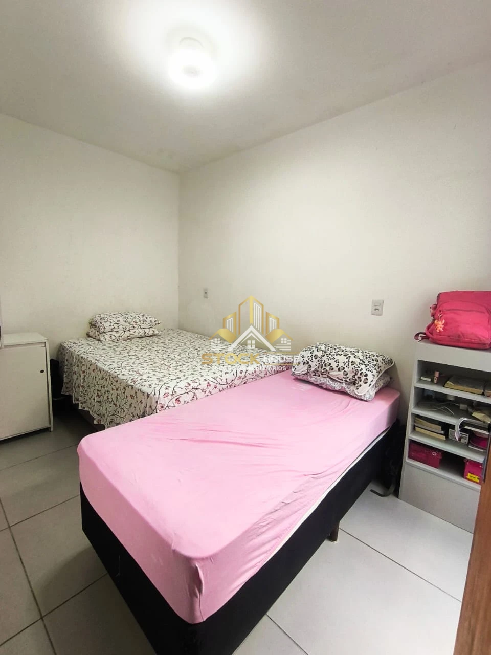 Imagens do imóveis SOBRADO GEMINADO