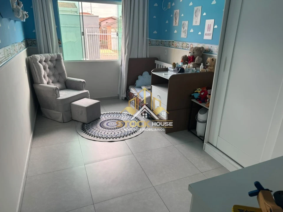Imagens do imóveis Casa averbada com piscina