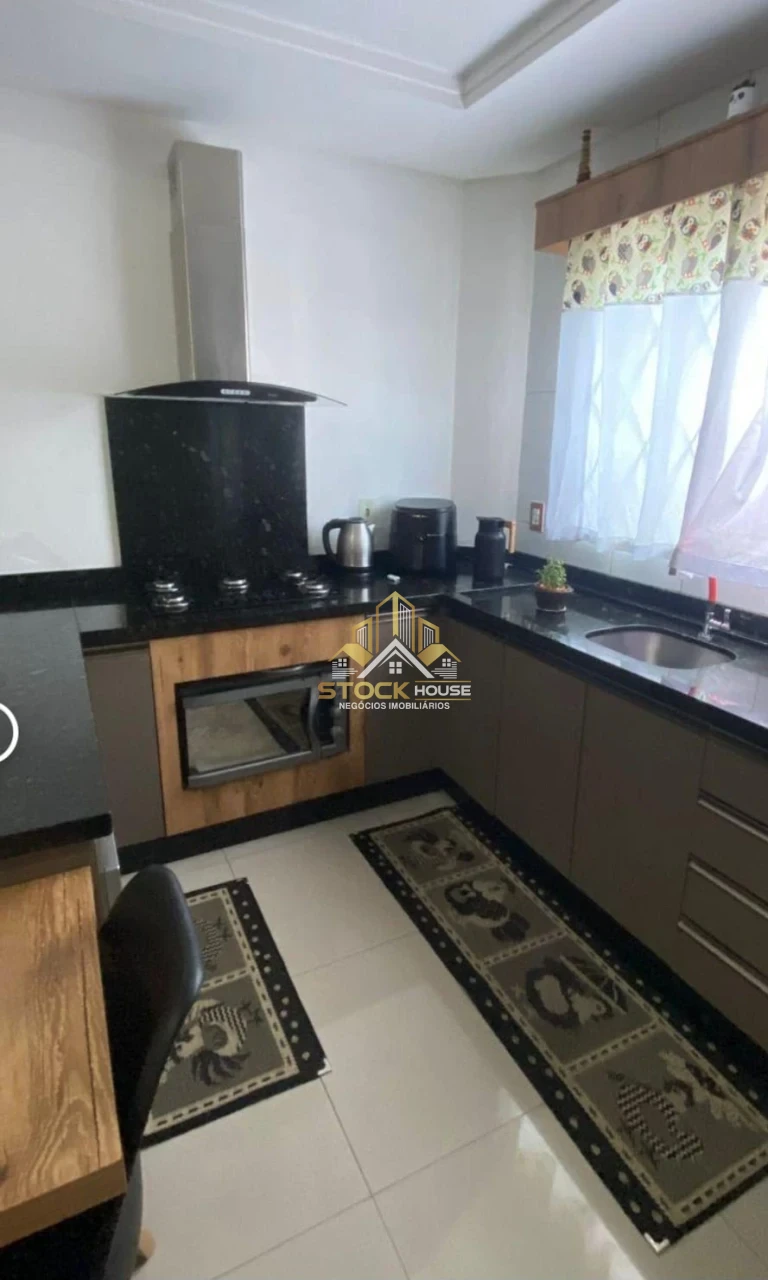 GEMINADO DE ESQUINA NA ZONA NORTE