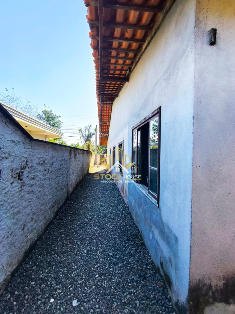 Imagens do imóveis IMPERDIVEL CASA 4 QUARTOS E CASA 2 QUARTOS MESMO TERRENO BAIRRO JARIVATUBA