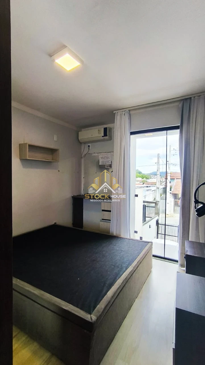 Imagens do imóveis SOBRADO GEMINADO PARA ALUGAR