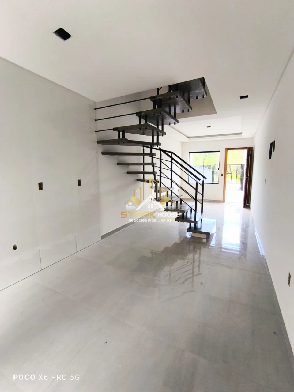 Imagens do imóveis SOBRADO GEMINADO NOVO