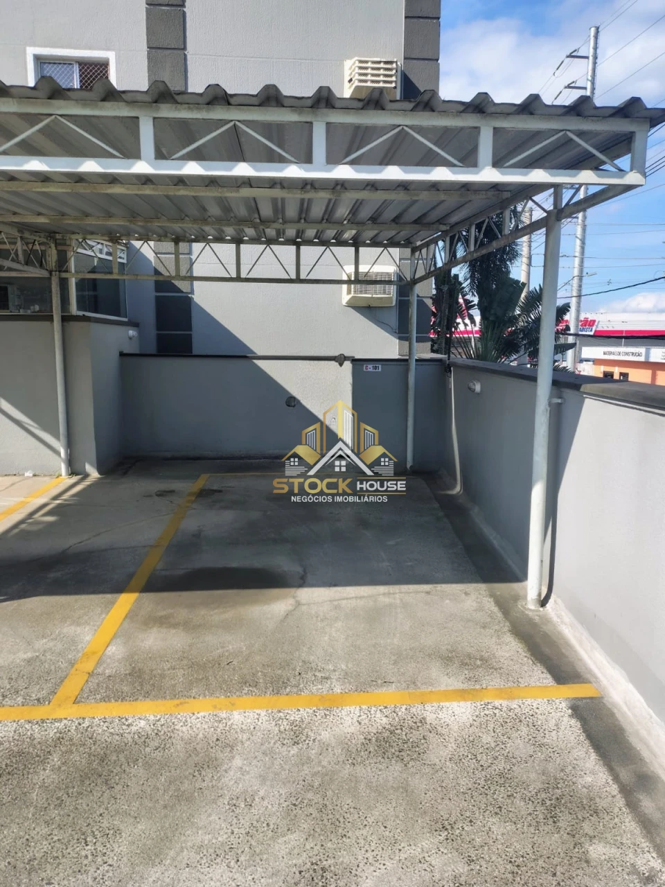 APARTAMENTO TERREO NA ZONA LESTE