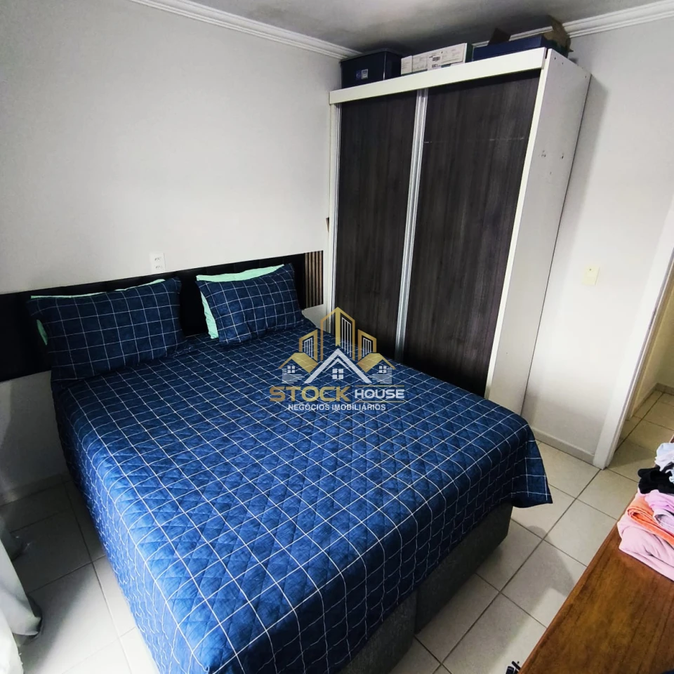 SOBRADO GEMINADO SEMI MOBILIADO, 2 QUARTOS, A VENDA EM JOINVILLE