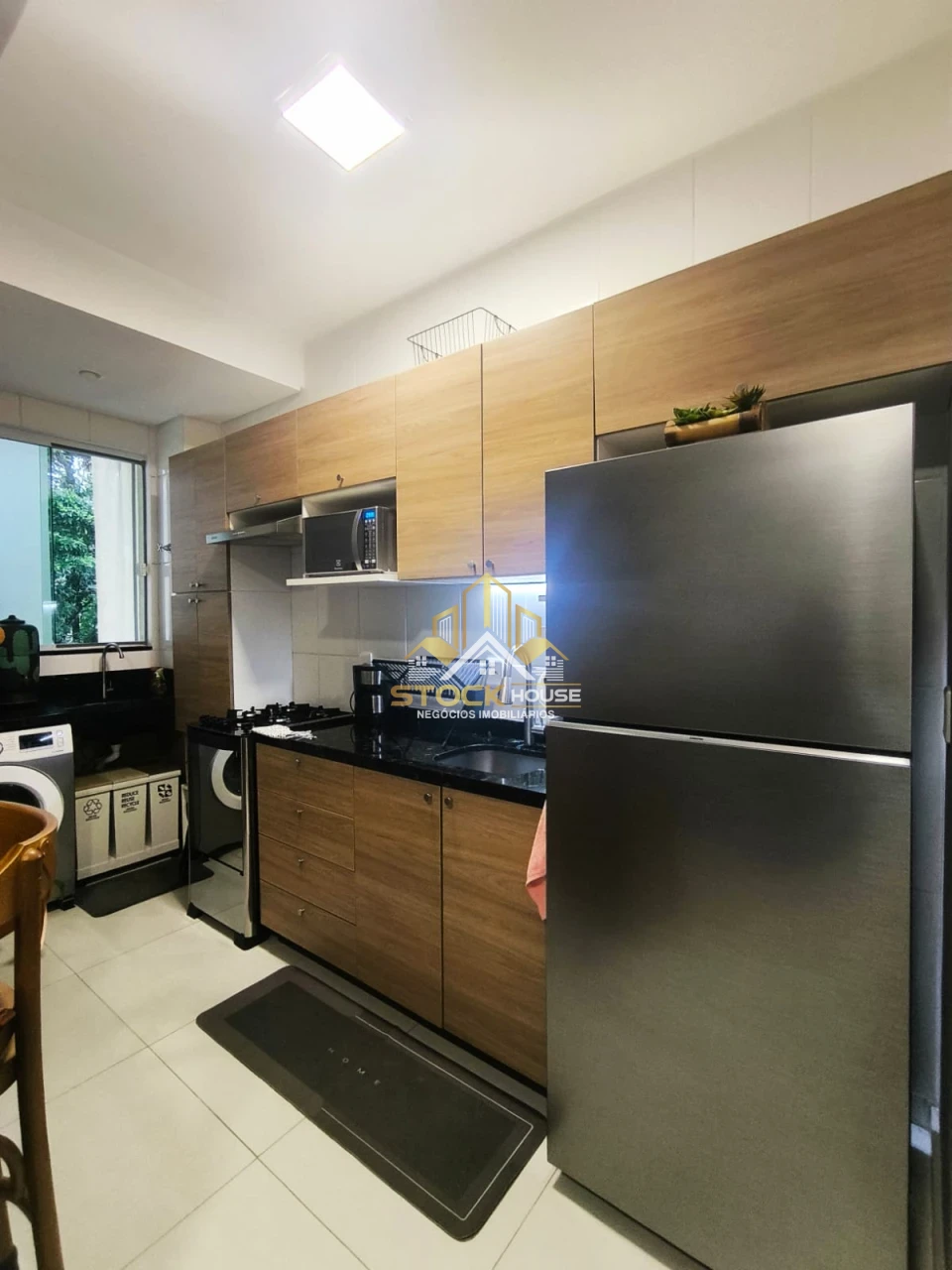 Apartamento com 1 suite + 1 quarto