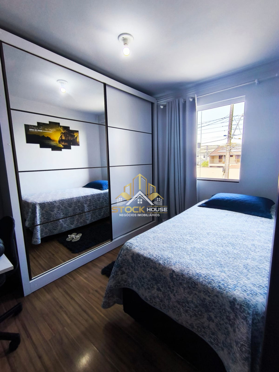Imagens do imóveis SOBRADO GEMINADO SEMI MOBILIADO 3 QUARTOS BAIRRO AVENTUREIRO