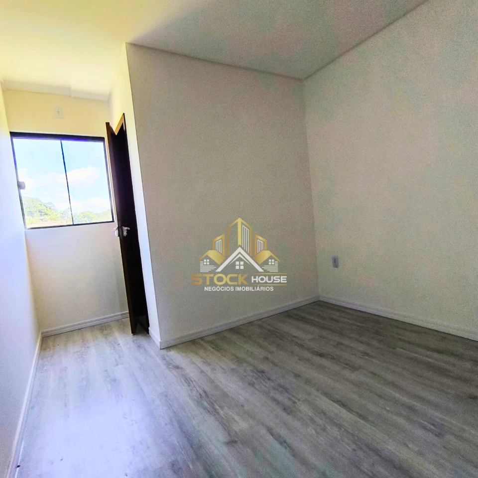 SOBRADO GEMINADO COM 2 SUÍTES, A VENDA EM JOINVILLE