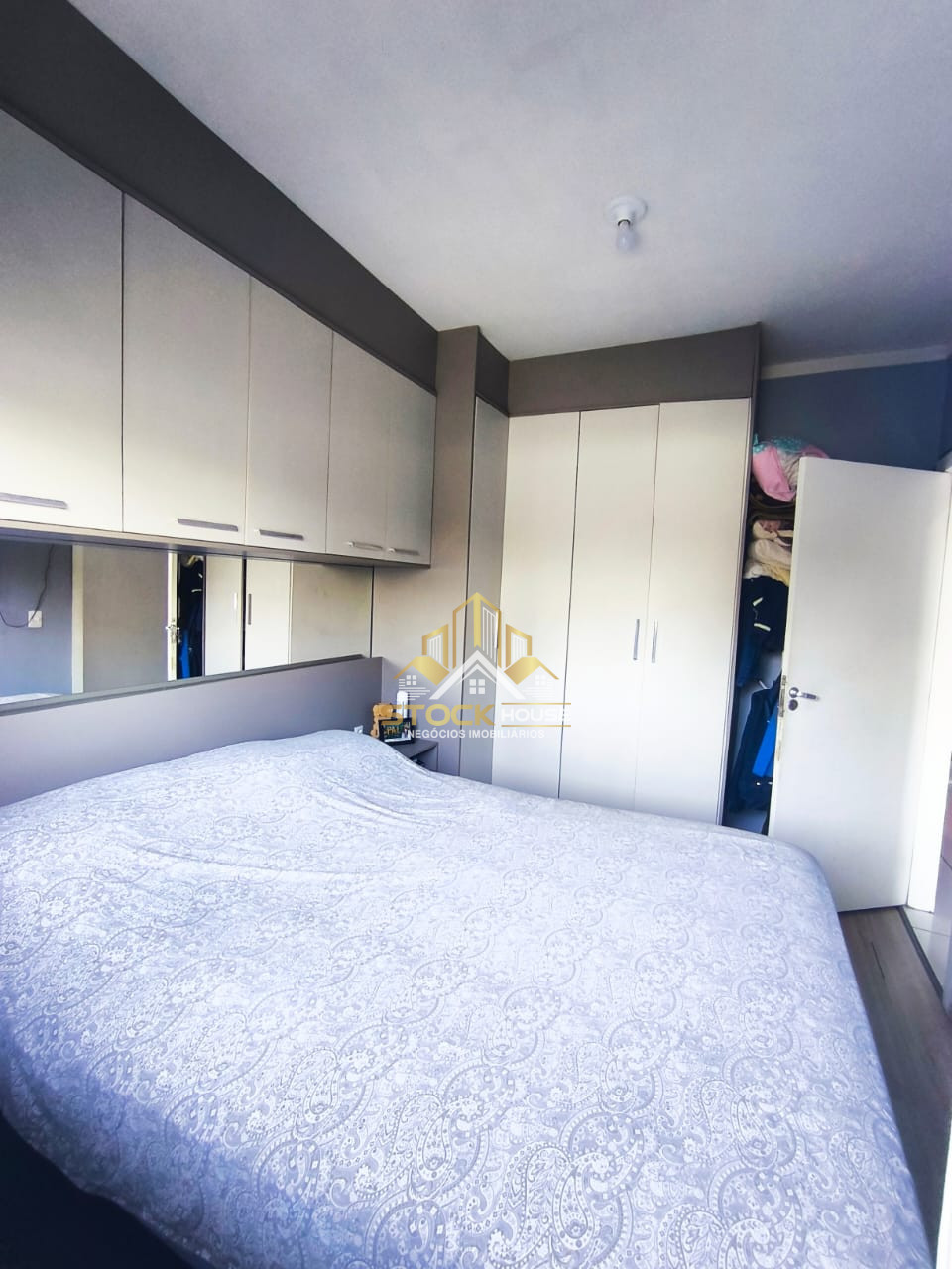 Imagens do imóveis CASA GEMINADA PLANTA BAIXA SEMI MOBILIADA BAIRRO AVENTUREIRO