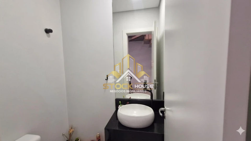 Imagens do imóveis SOBRADO GEMINADO ALTO PADRAO