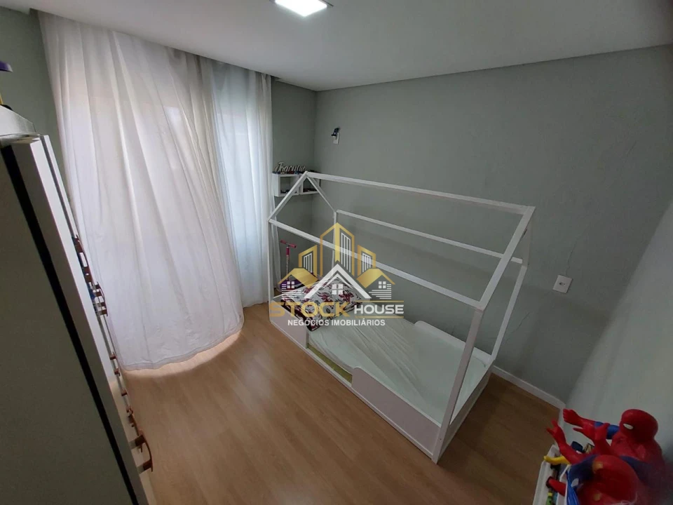 Imagens do imóveis SOBRADO GEMINADO SEMI MOBILIADO 2 QUARTOS CENTRO DE ARAQUARI