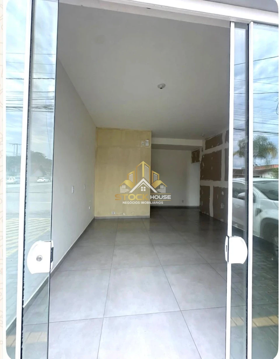 Imagens do imóveis SALA COMERCIAL PARA ALUGAR