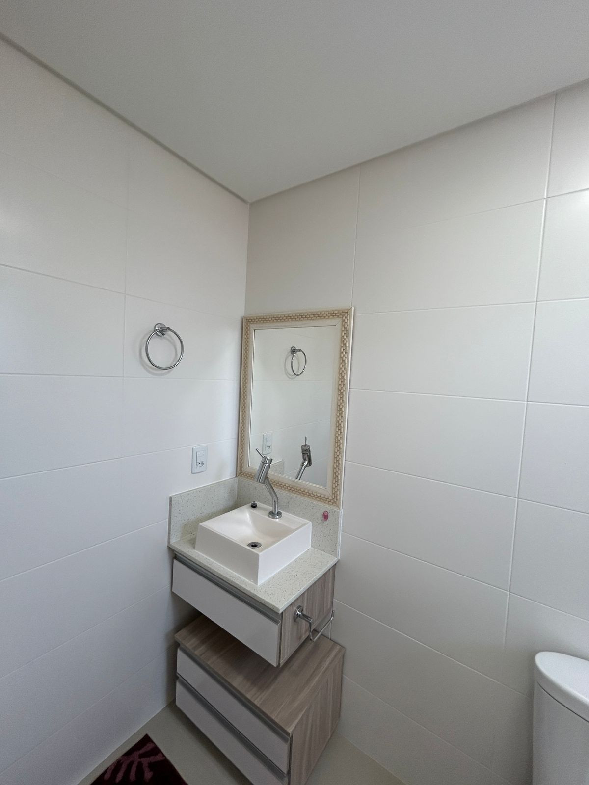Imagens do imóveis VENDE-SE - EDIFICIO EVEREST - ITAPEMA -SC