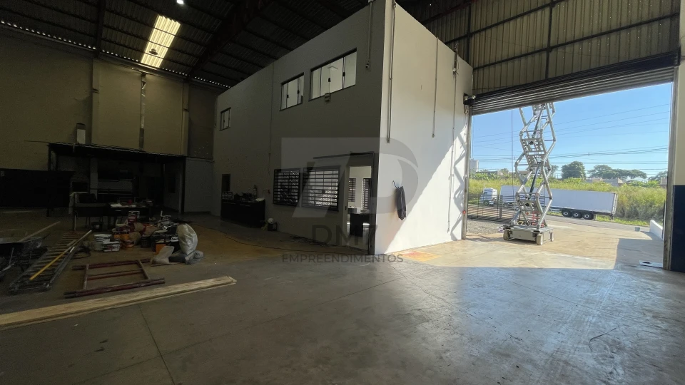 Galpão industrial no contorno sul