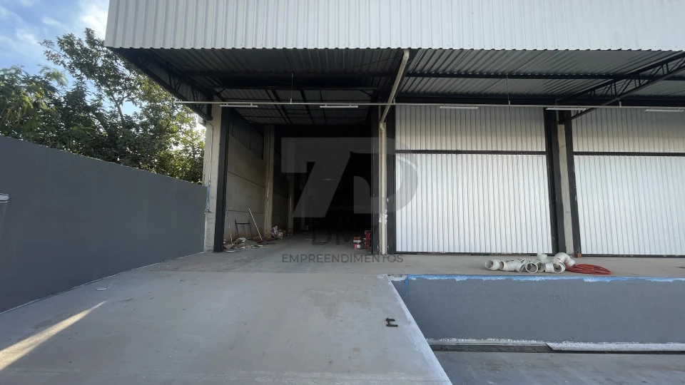 Galpão Logístico ou industrial frente rodovia em Maringá