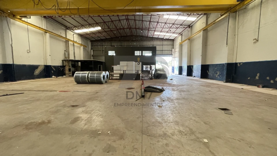 Galpão industrial no contorno sul