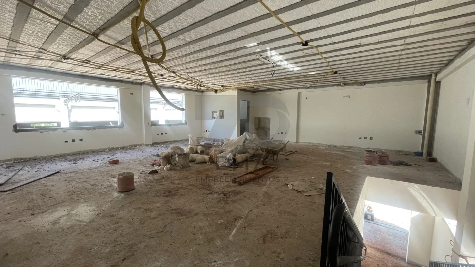 Barracão Industrial em frente a COCAMAR