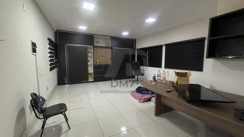 Galpão industrial no contorno sul