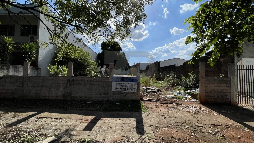 Imagens do imóveis terreno comercial ótimo para barracão