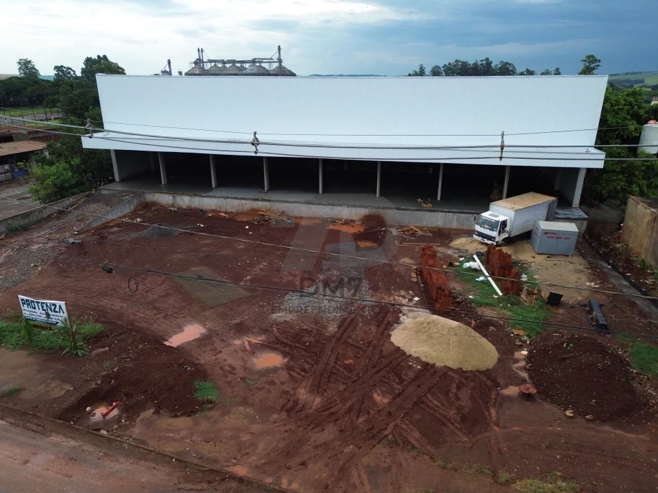Galpão Logístico ou industrial frente rodovia em Maringá