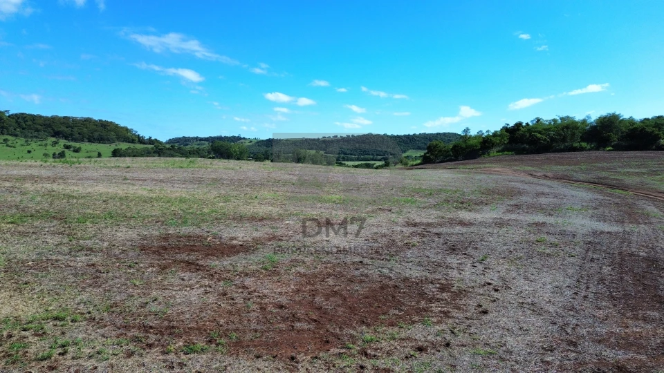 Fazenda/Sítios/Chácaras À Venda Vila Rural Jataizinho