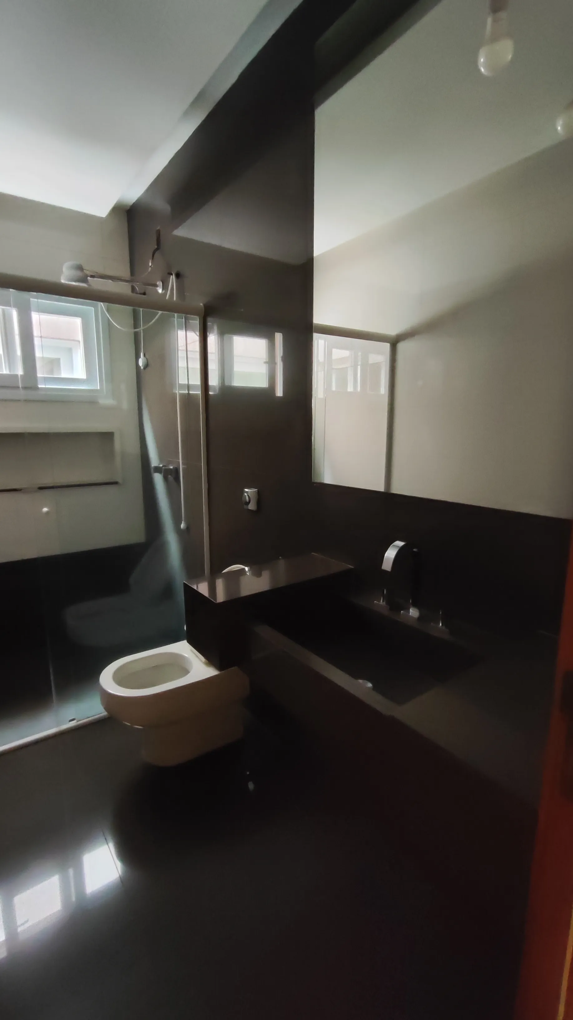 ESPAÇO COMERCIAL PARA LOCAÇÃO