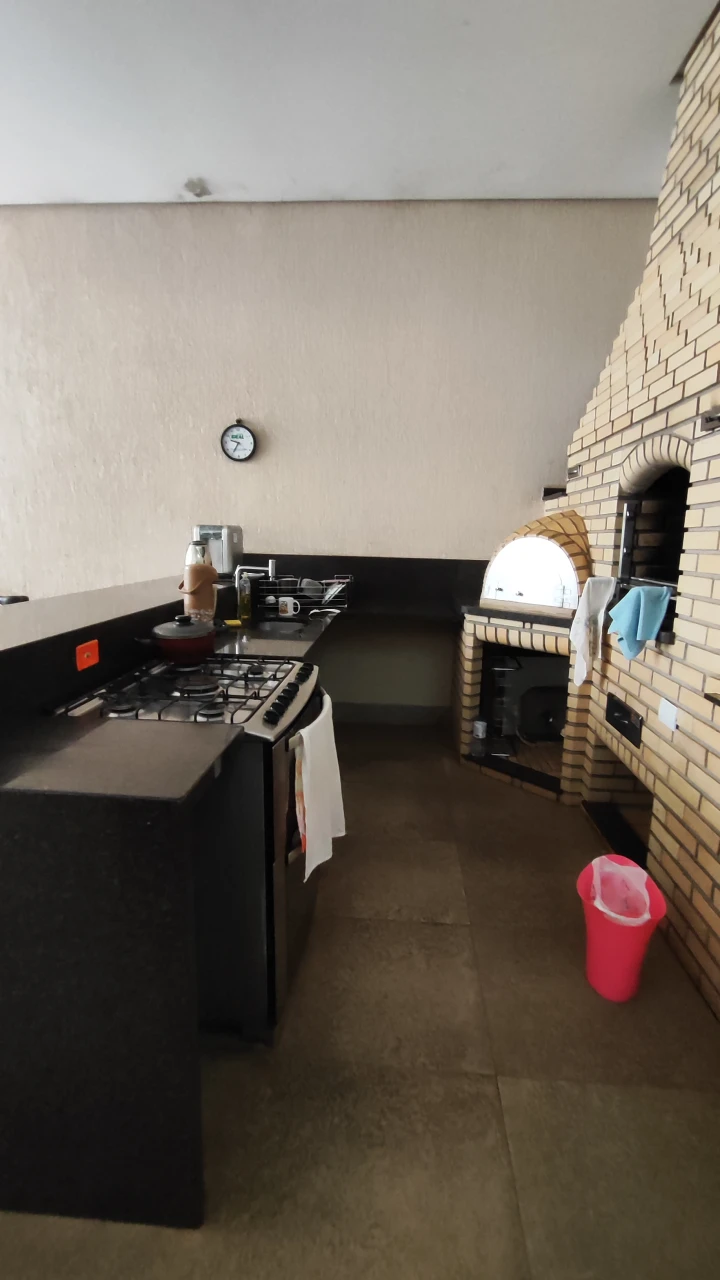 ESPAÇO COMERCIAL PARA LOCAÇÃO