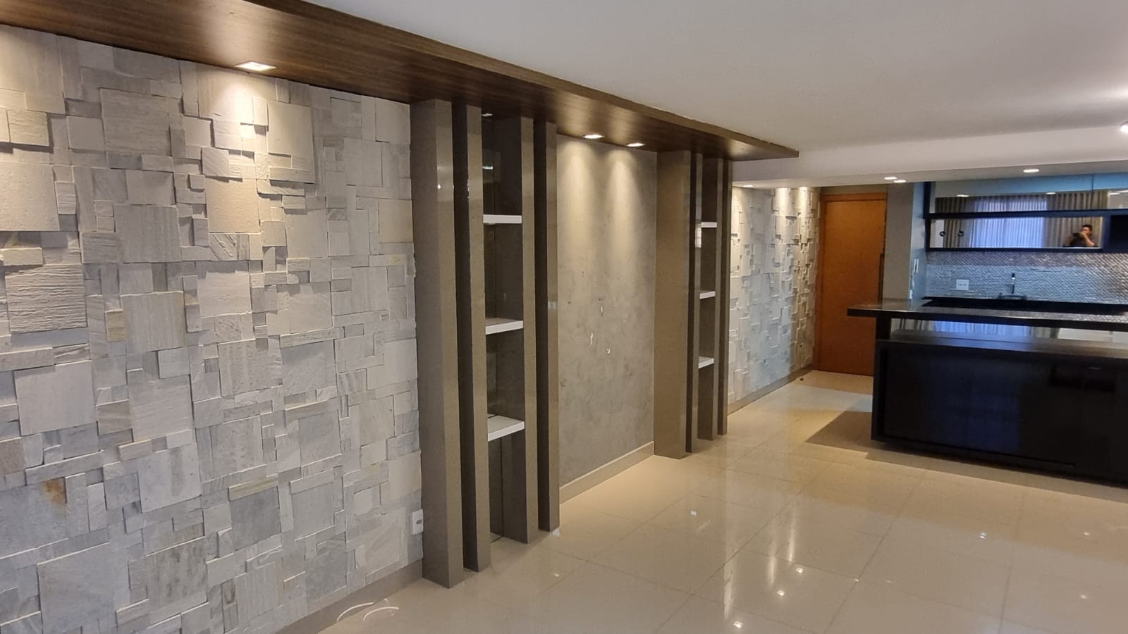 Venda APARTAMENTO ROLANDIA PR Brasil