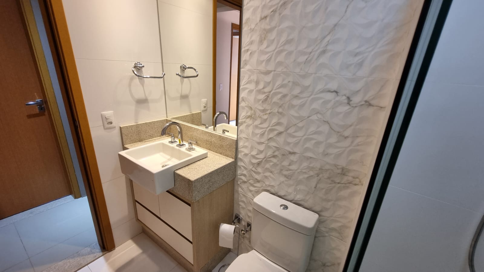 Venda APARTAMENTO ROLANDIA PR Brasil
