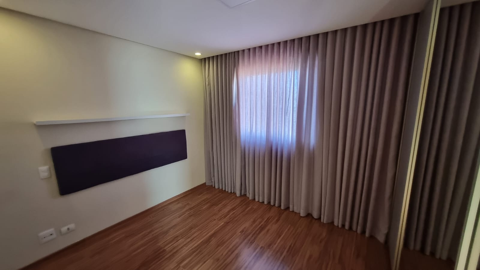 Venda APARTAMENTO ROLANDIA PR Brasil