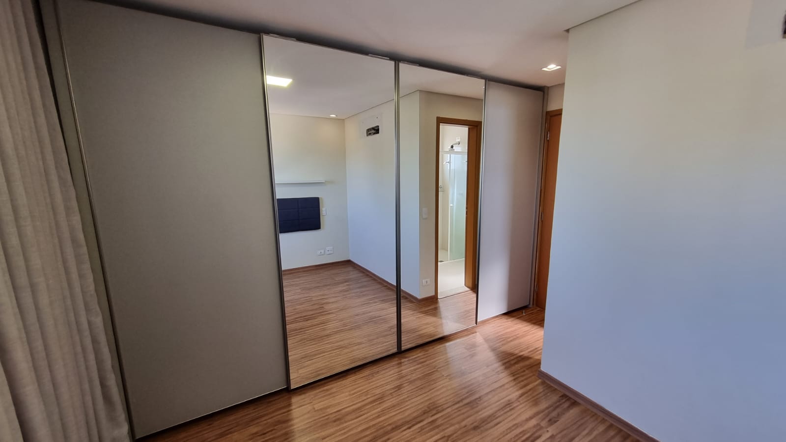 Venda APARTAMENTO ROLANDIA PR Brasil