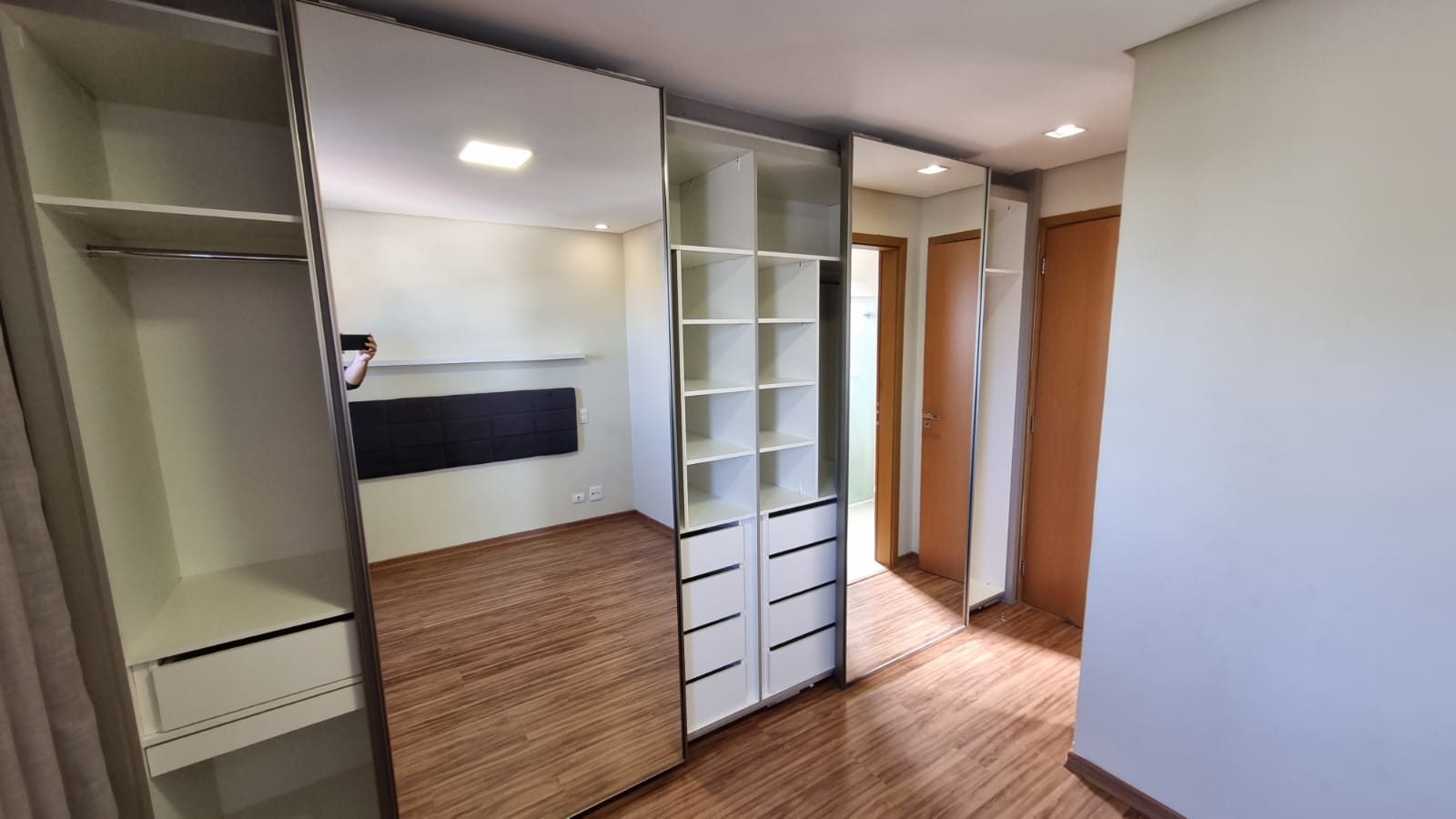 Venda APARTAMENTO ROLANDIA PR Brasil