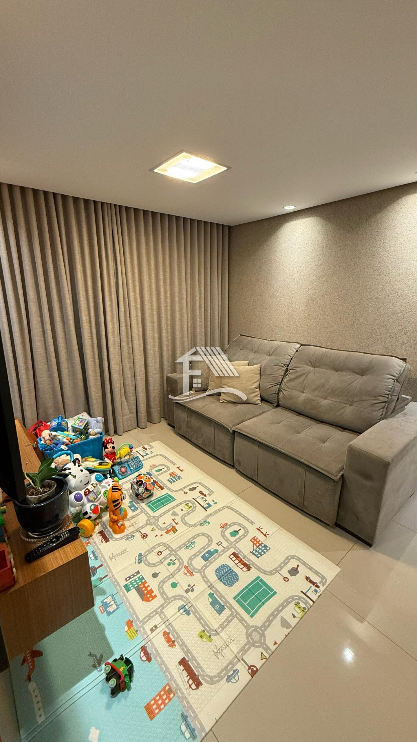 Venda APARTAMENTO ROLANDIA PR Brasil