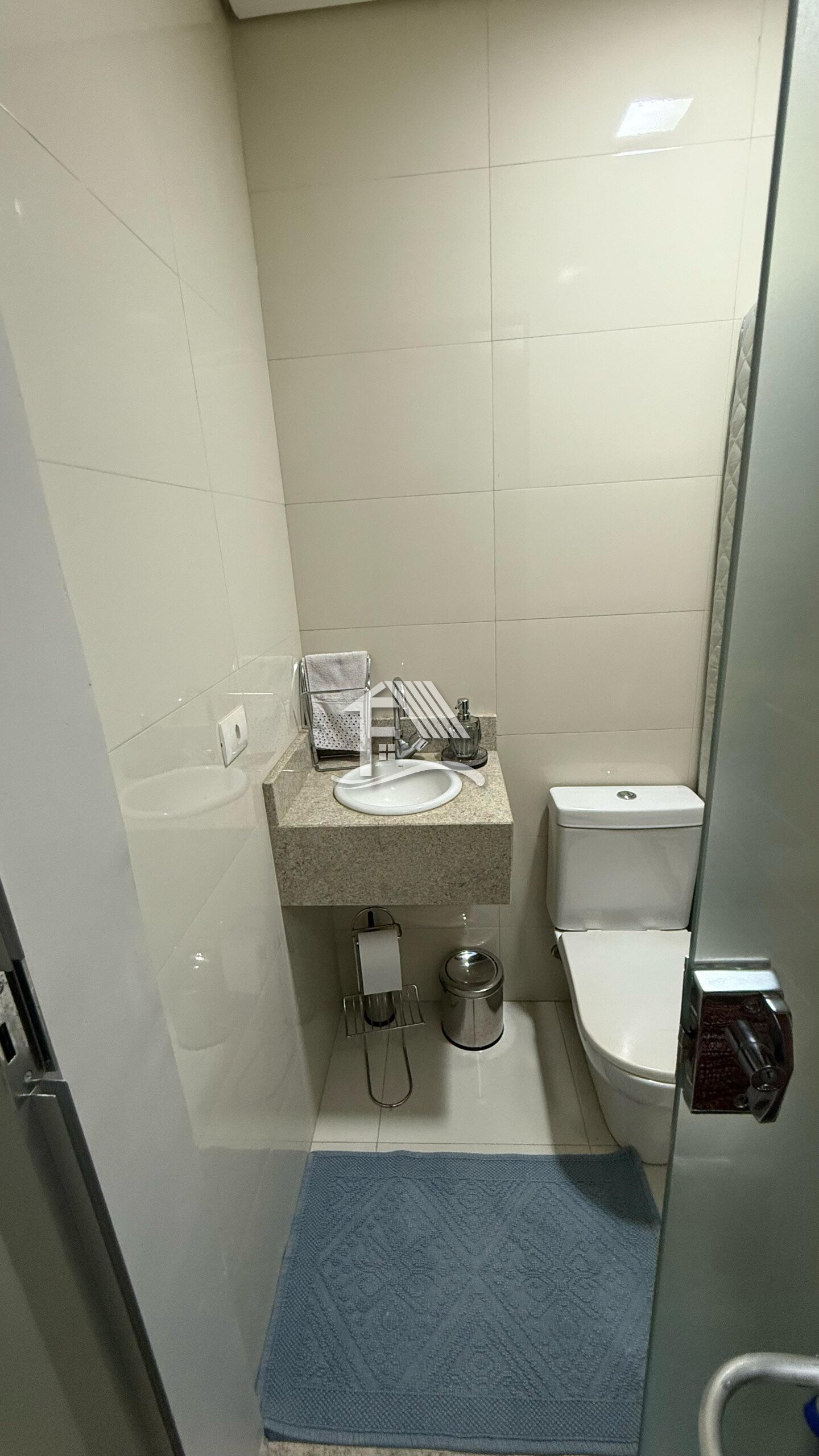 Venda APARTAMENTO ROLANDIA PR Brasil