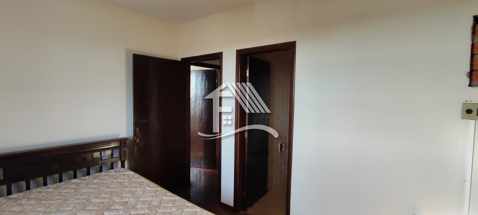 Venda APARTAMENTO ROLANDIA PR Brasil