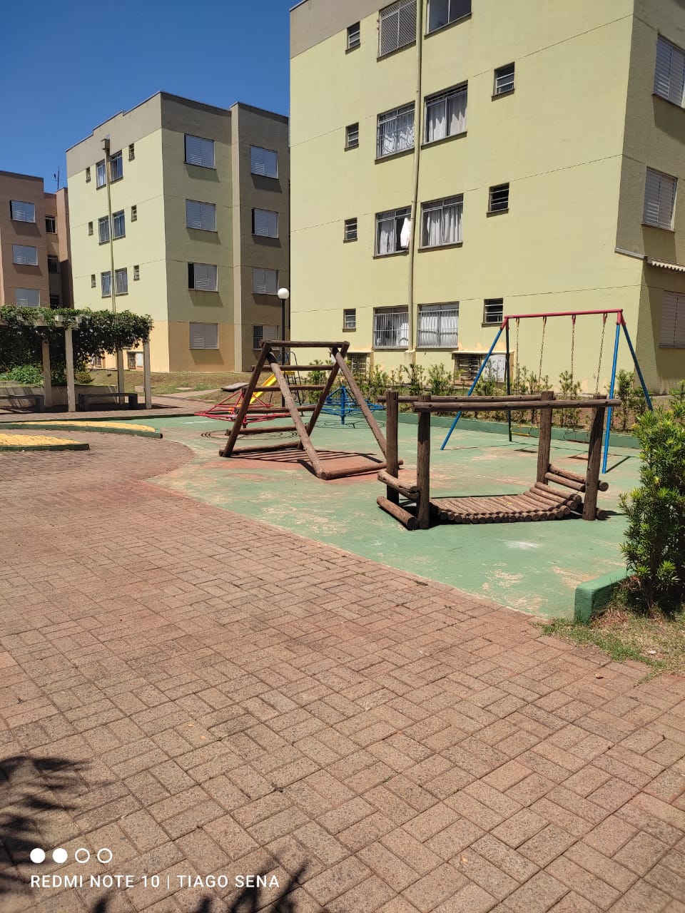 Venda APARTAMENTO ROLANDIA PR Brasil