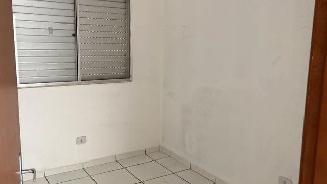 Venda APARTAMENTO ROLANDIA PR Brasil