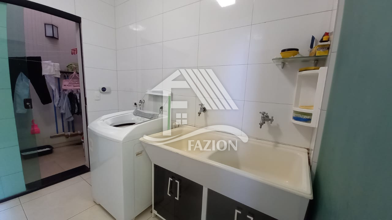 Venda CASA ROLANDIA PR Brasil