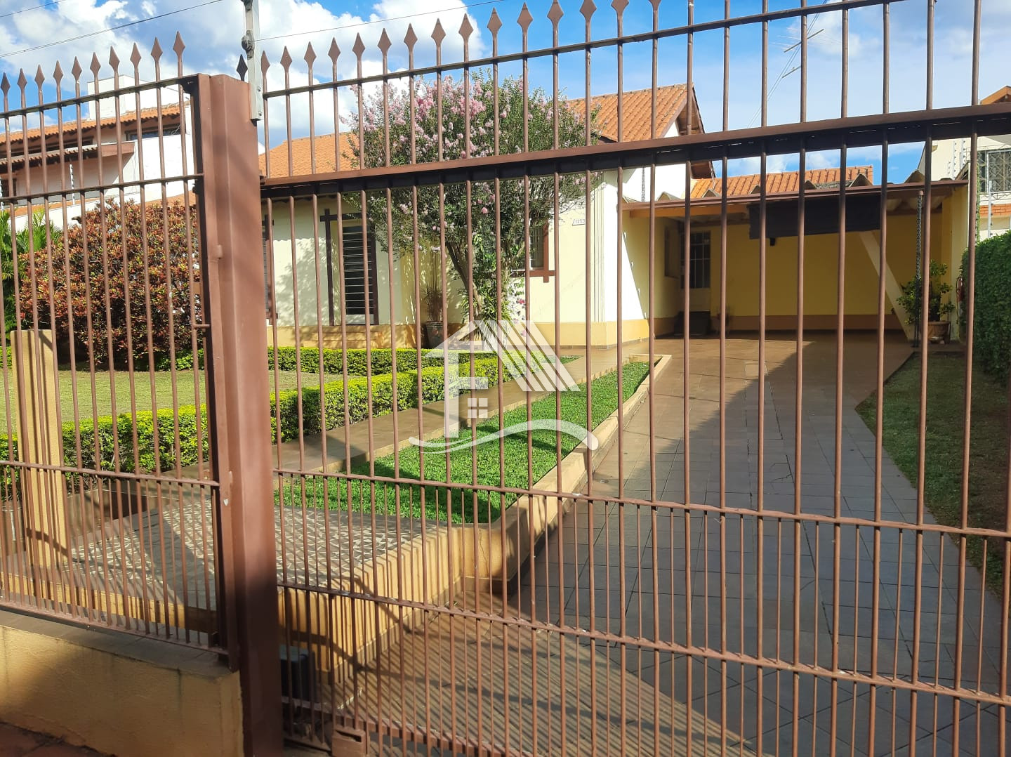 Venda CASA ROLANDIA PR Brasil