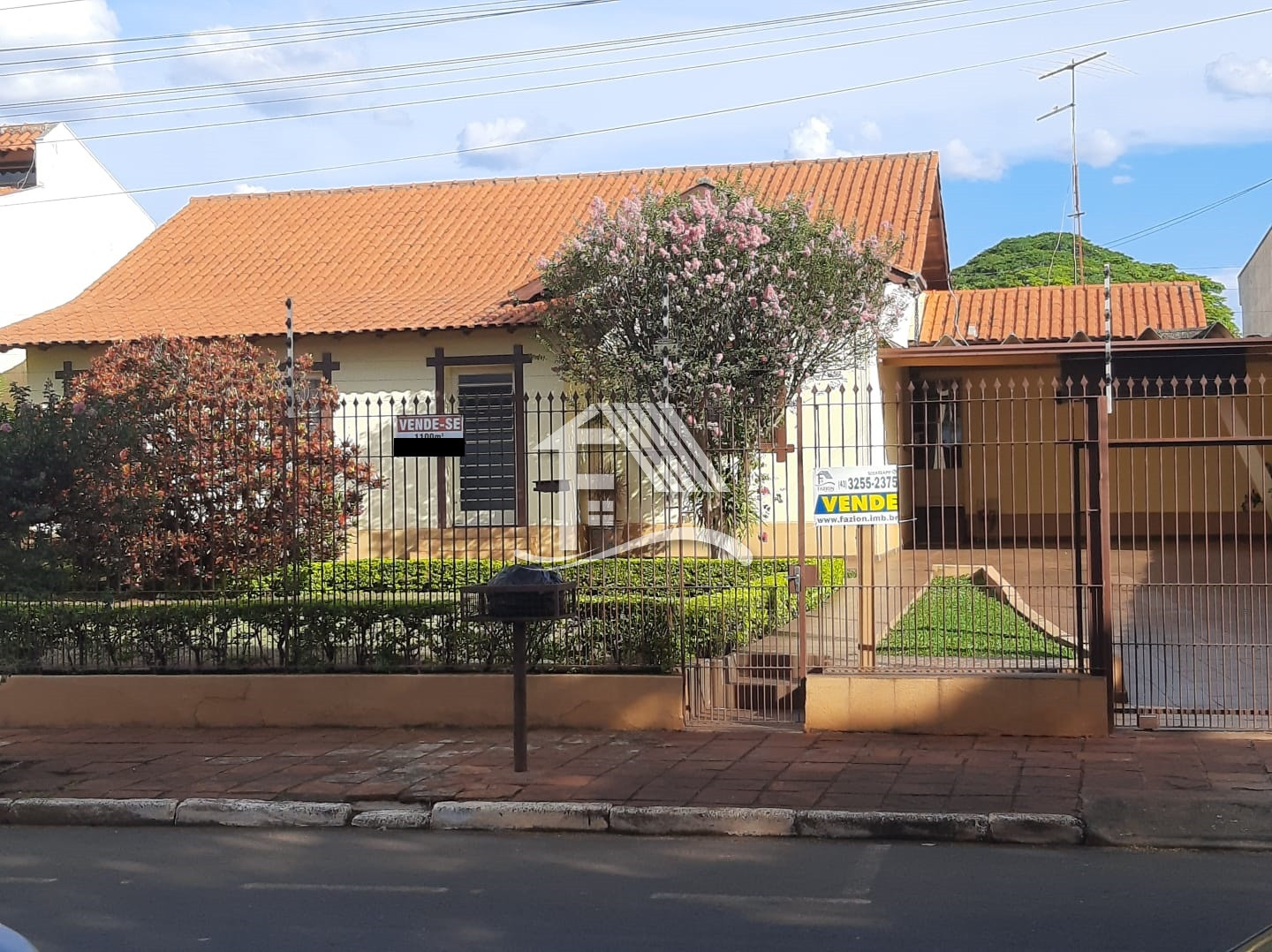 Venda CASA ROLANDIA PR Brasil