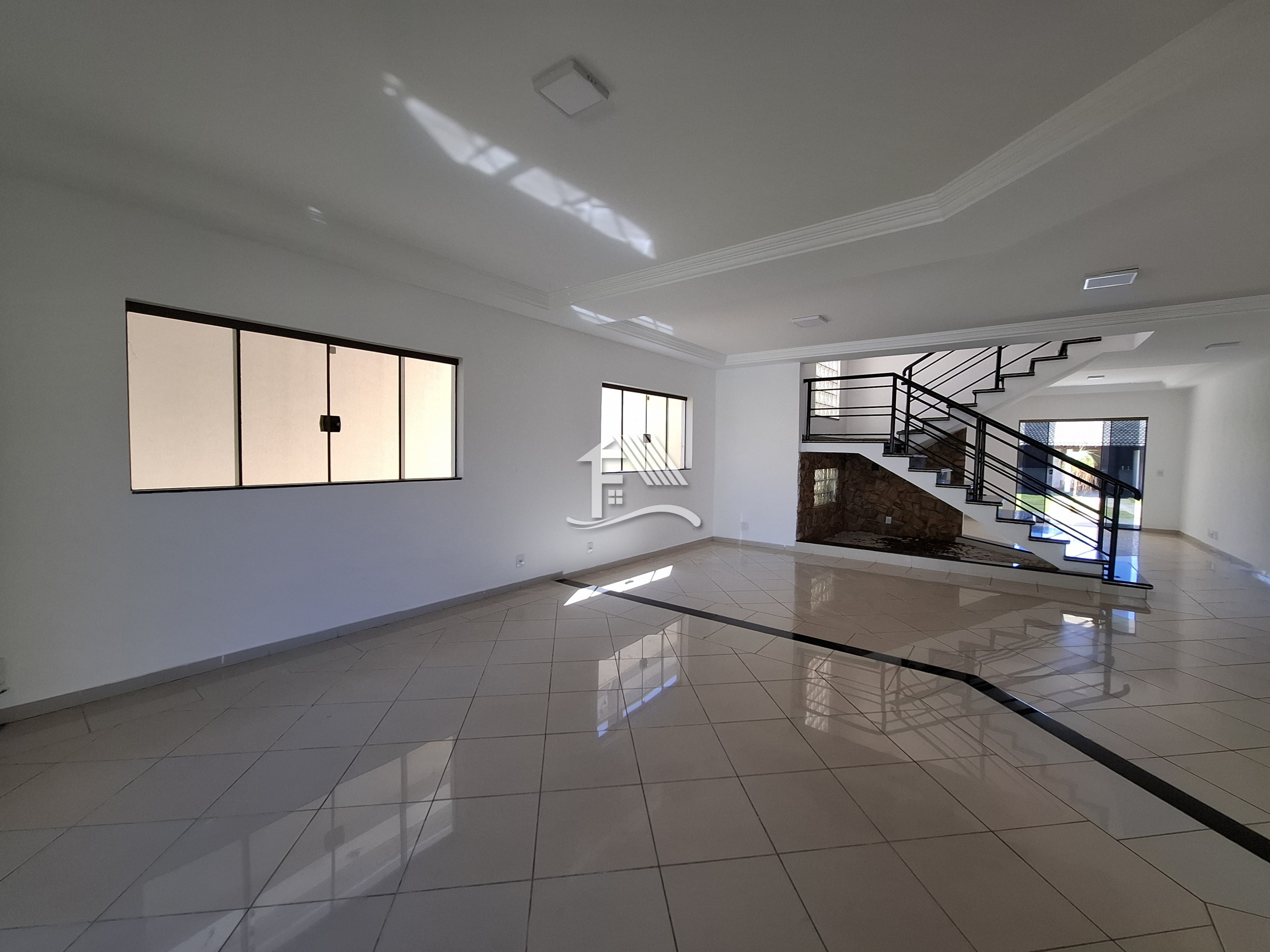 Venda CASA ROLANDIA PR Brasil