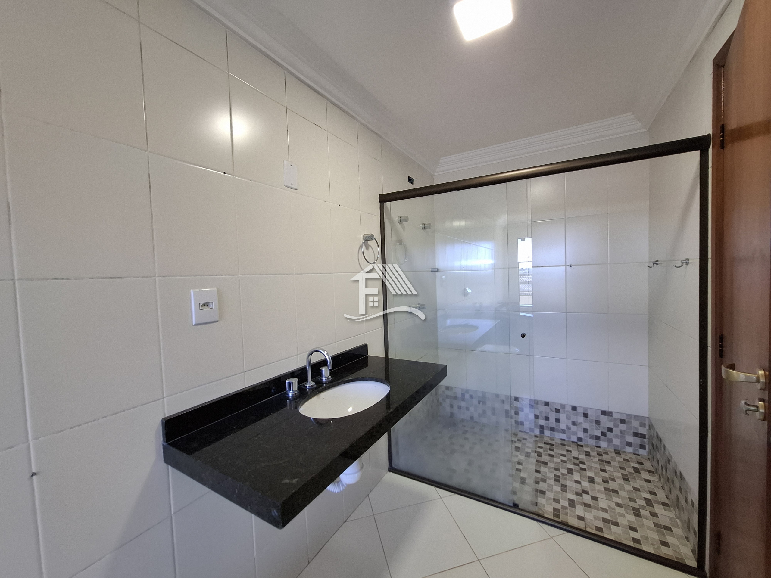 Venda CASA ROLANDIA PR Brasil