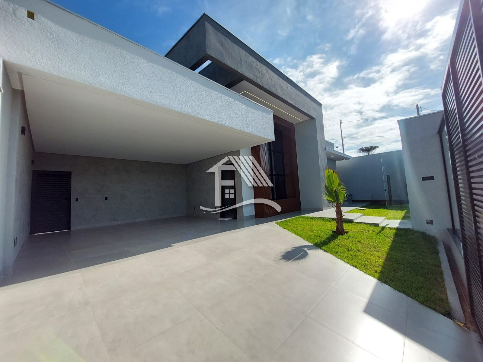 Venda CASA ROLANDIA PR Brasil