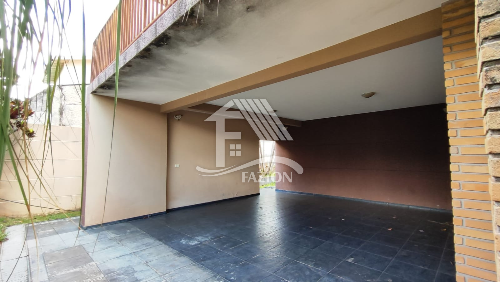 Venda CASA ROLANDIA PR Brasil