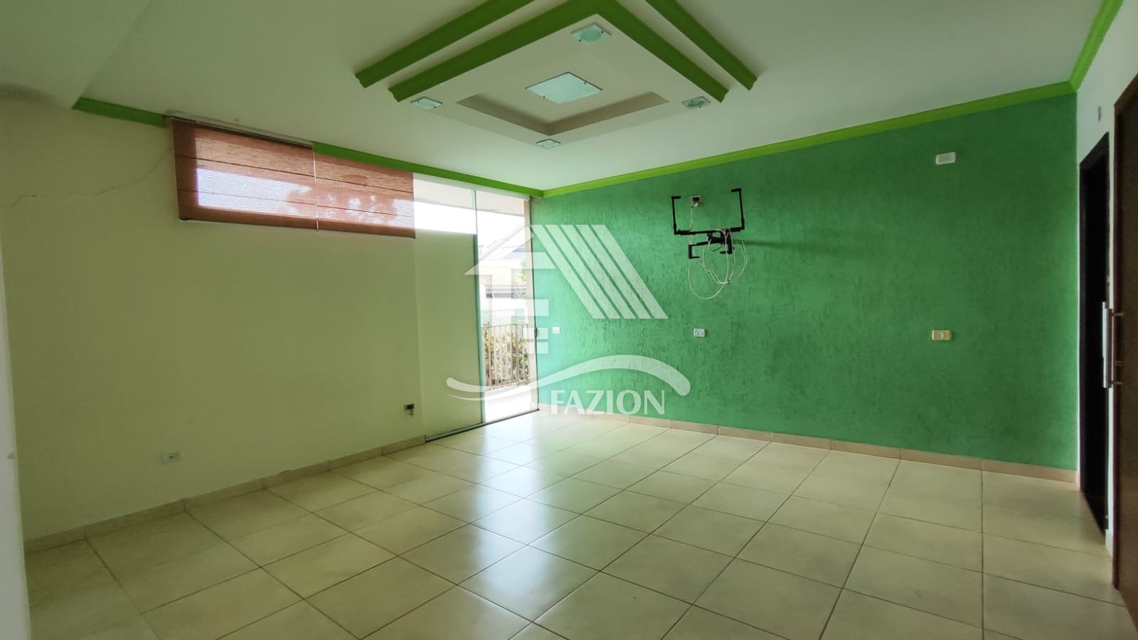 Venda CASA ROLANDIA PR Brasil