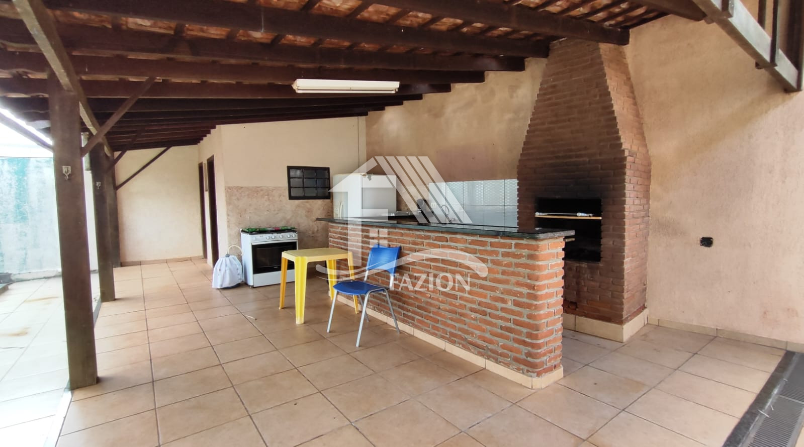 Venda CASA ROLANDIA PR Brasil