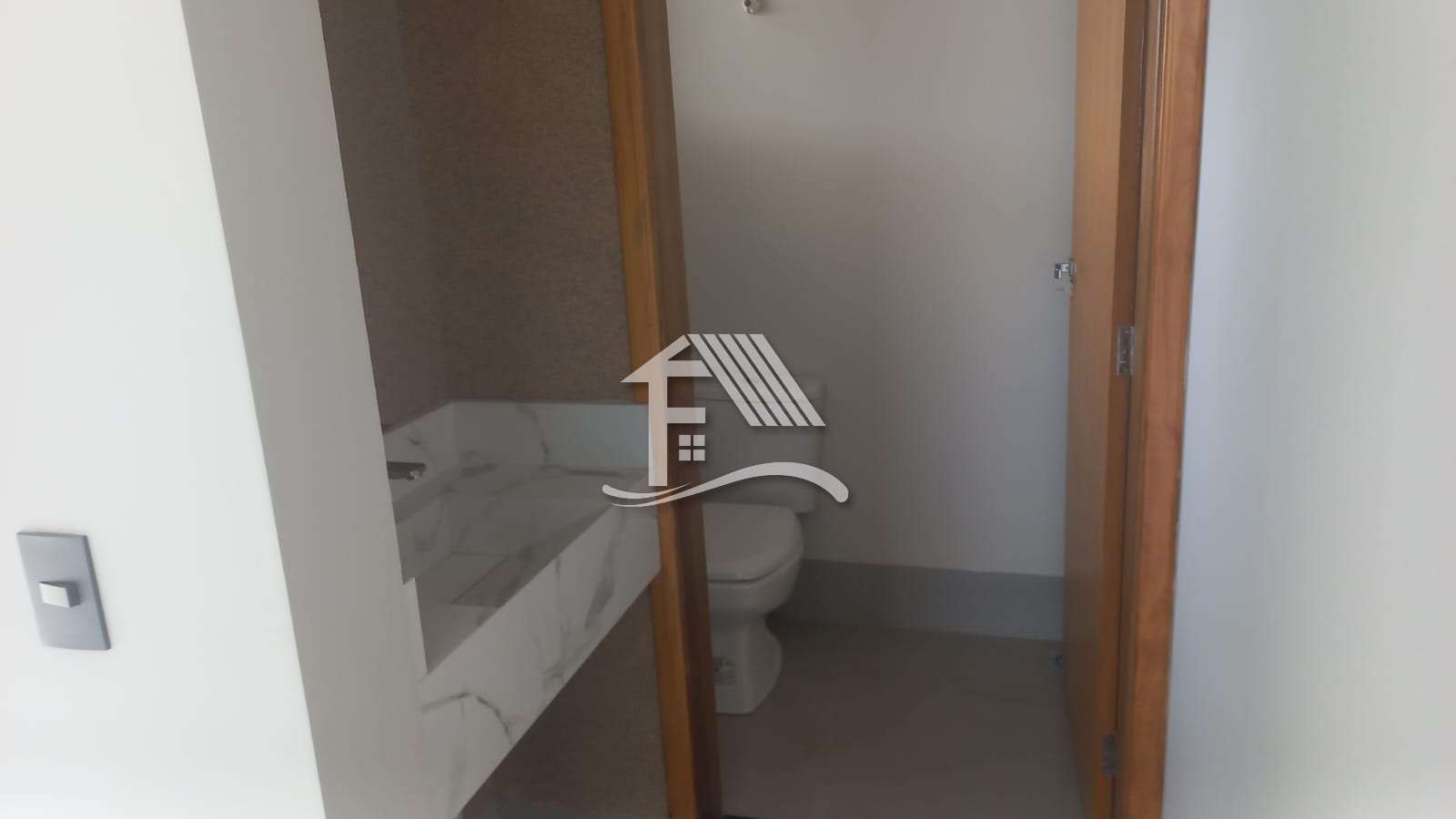 Venda CASA ROLANDIA PR Brasil