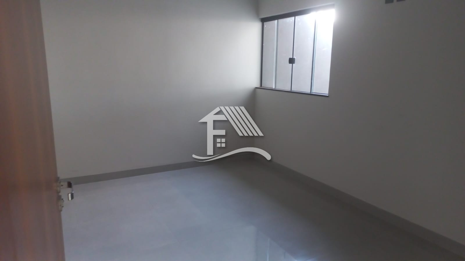Venda CASA ROLANDIA PR Brasil