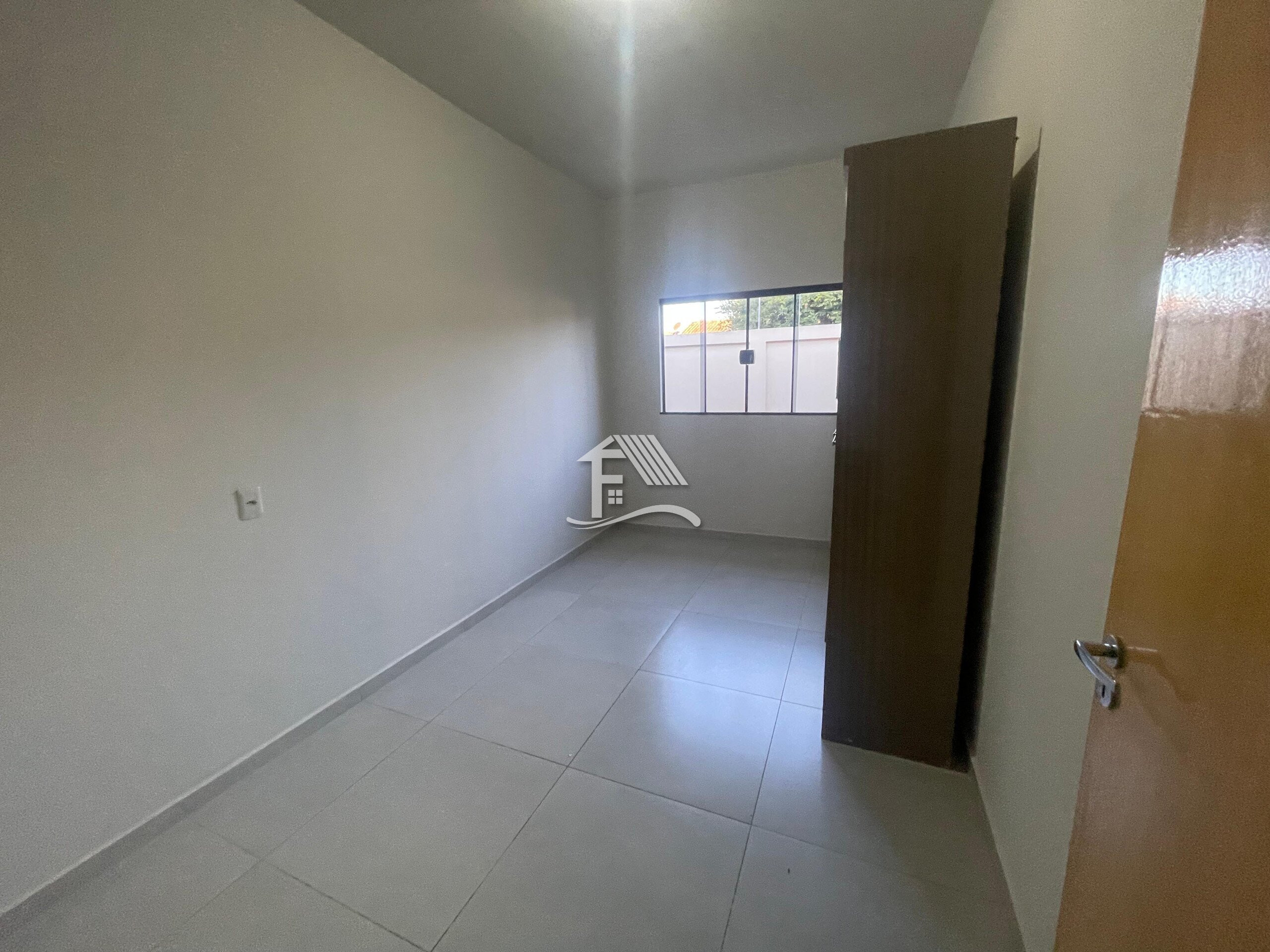 Venda CASA ROLANDIA PR Brasil