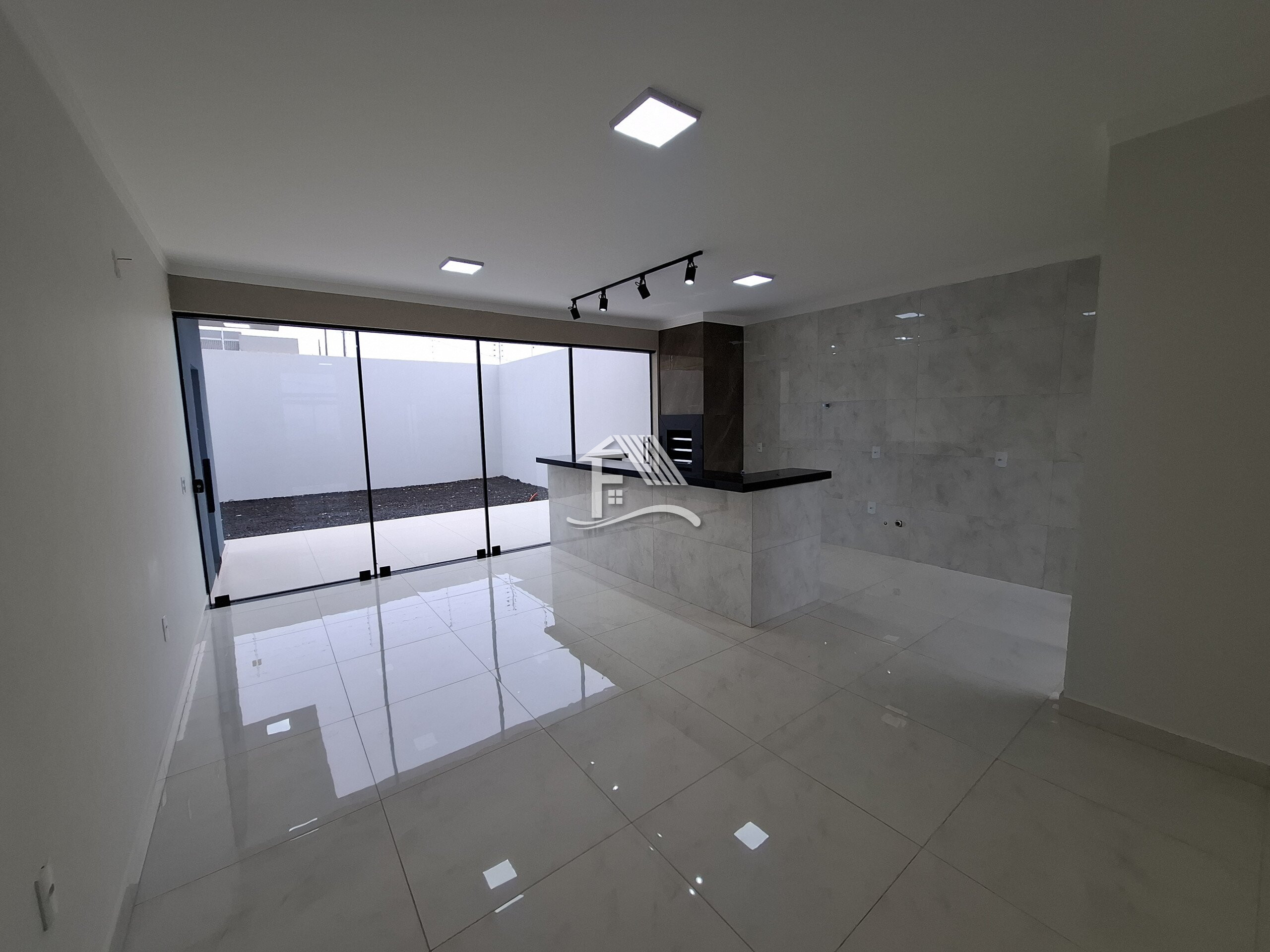 Venda CASA ROLANDIA PR Brasil